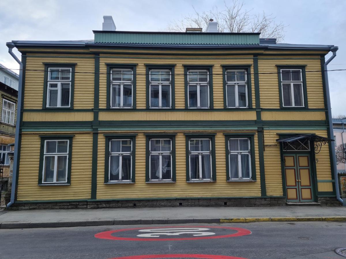 Modern History Apartment Reval Exterior foto